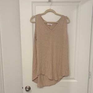 NWOT Zenana Outfitters Beige  Tank Top